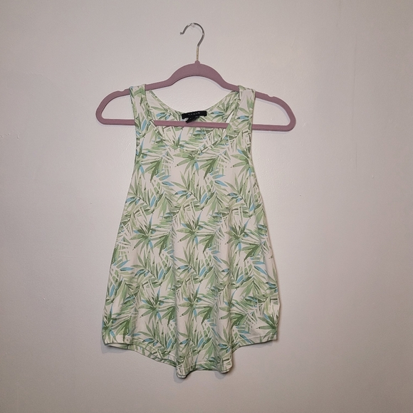 Tahari Palm Print Soft Pajama Set Size Small - Picture 2 of 6